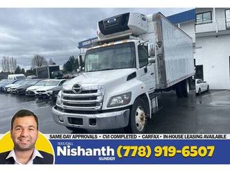 2019 hino 338 26’ reefer + tuckaway liftgate + hydraulic brake