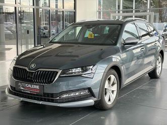 skoda superb combi scout 4x4/aut/nav/shz/r-kam/pdc