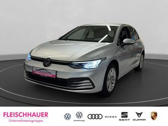 viii life 2.0 tdi dsg navi+led+acc+kamera+app-connect