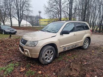 suzuki grand vitara 1.9td 3,600 eur