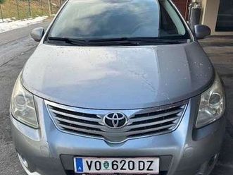 toyota avensis 2,2 d4-d 150 d-cat comfort aut.