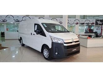 toyota hiace minibus dx 2.8 tdi 16l aut. 2026