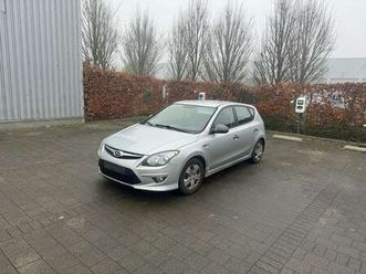 i30 1.6 crdi u2 blue comfort isg 103gr.