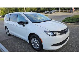 2024 chrysler voyager lx 3.6l 29k