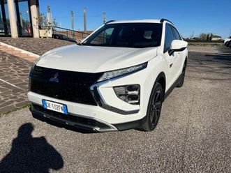 eclipse cross eclipse cross 2.4 mivec 4wd phev instyle sda pack 0