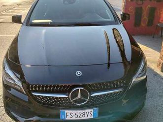 shooting brake d night edition 4matic auto