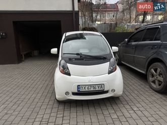 mitsubishi i-miev 2011
