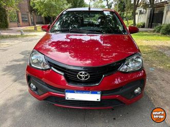 toyota etios xls 2021