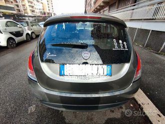lancia ypsilon 1.3 multijet 95cv
