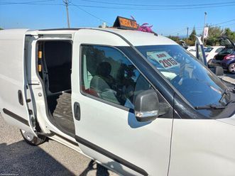 opel combo em muito bom estado julho/15