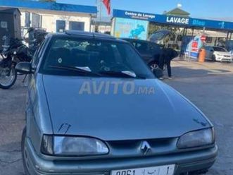 renault r 19 essence manuelle 1998 à kénitra