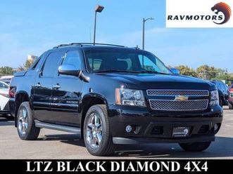 2013 chevrolet avalanche ltz black diamond 4x4 4dr crew cab pickup
