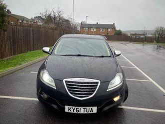 chrysler, delta, hatchback, 2011, manual, 1368 (cc), 5 doors