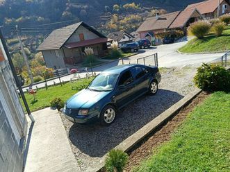 volkswagen bora dizel 2004 1.9 74kw manuelni