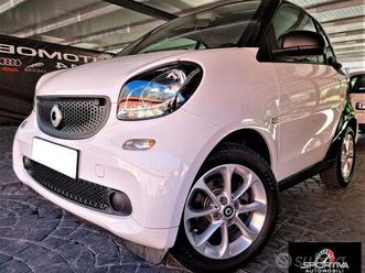 smart fortwo rata mensile 199,00 euro 70 1.0 ...