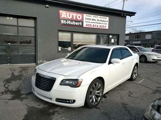 chrysler 300 2014 300s toit panoramique + cuir