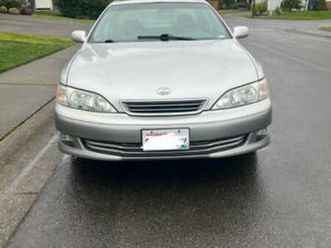 lexus es300 4d sedan fwd 2001