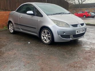 mitsubishi colt turbo pinifianin model.. rare car..