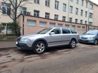skoda octavia scout ≫ 2009 • 6 300 eur • id