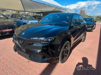 alfa romeo junior 1.2 ibrida 145cv edct6