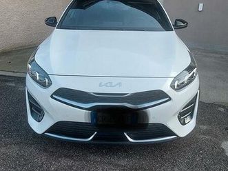 kia proceed 1500 benzina 160 cv