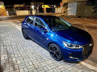 hatch premier 1.0 12v tb flex aut. 4p