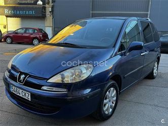 peugeot 807 st 2.2 hdi