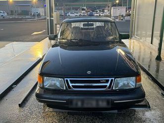 saab 900