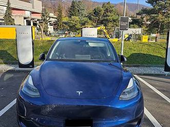 tesla model y rwd long range con gancio di traino canton tessin - tutti.ch