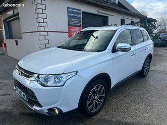 mitsubishi outlander 2.2 di-d 150 cv instyle 4wd bva 7 places attelage cuir chauffant boite automatique