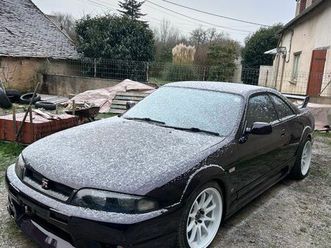 nissan r33