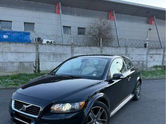volvo c30 2.4 180 ch boîte auto full options carnet d’entretien