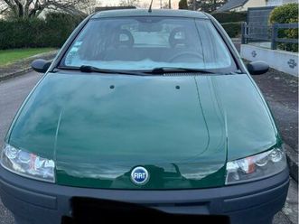 voiture fiat punto