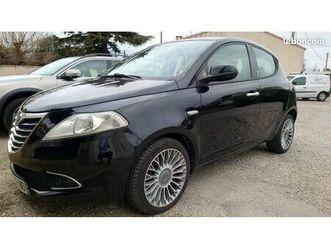 lancia ypsilon 1.3 d 95cv multijet platinum+