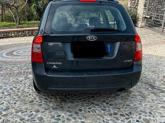 monovolume 7 posti kia carens