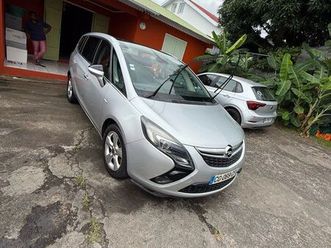 voiture acheter neuve bien entretenue 8000 négociable
