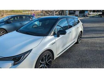 toyota corolla ts 184h collection - entretien toyota complet - pneus 4s - attelage