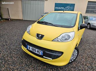 peugeot 107 1.0i - 68ch - 4cv -base * 45.200km * moteur a chaine * parfait etat * revise * garantie 12 mois
