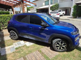 renault kwid outsider 1.0 flex 12v 5p mec. 2025