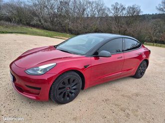 tesla model 3 licorne 325cv