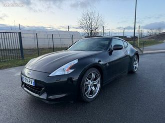 nissan 370z signatech 6/100 328ch état neuf 6800km