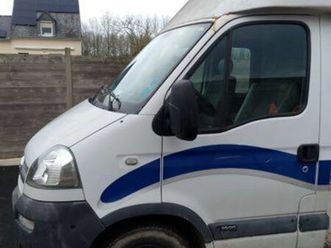 petit camion pour chevaux