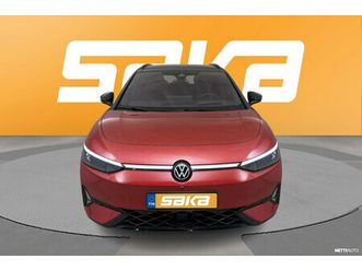 tourer gtx 4motion 250 kw akku 86 kwh ** tulossa / vetokoukku / h/k / hieronta / panorama / 360 / hud **