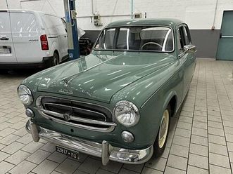 peugeot 403 la voiture utilisée dans le film enzo ferrari