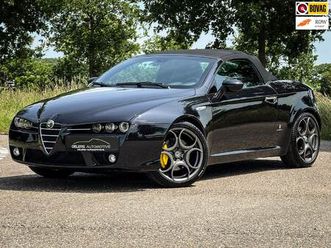 alfa romeo spider 3.2 jts q4 q-tronic exclusive | clima | leder | cruise | xenon | metalic | stoelverw. | uniek! |