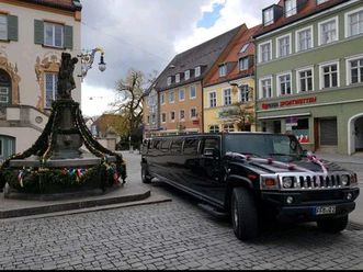 hummer h2 stretchlimousine lincoln town car chrysler 300c limo