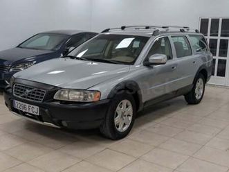 volvo xc70 2.4 d5 momentum