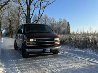 chevrolet chevy van 5.7 180кв