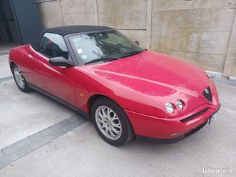 alfa romeo spider 916