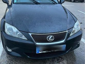lexus is 220d